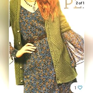 Cabi women poise sheer dress floral long flare sleeves v neck Small S. NEOT